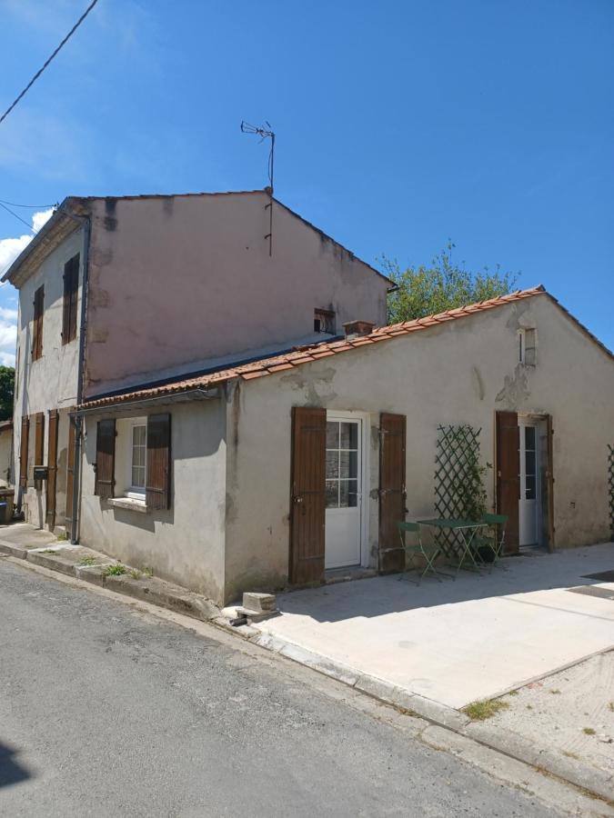 Holiday home Maison De Village Entre Estuaire Et Ocean *